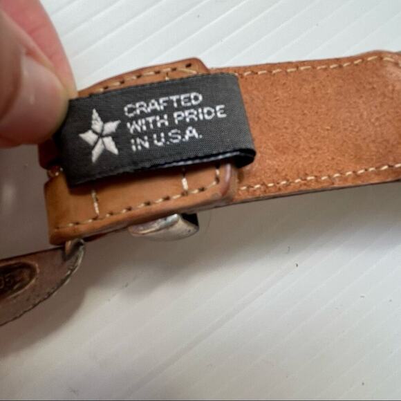Brighton multicolored leather belt silver colored buckle and hardware - Picture 6 of 12
